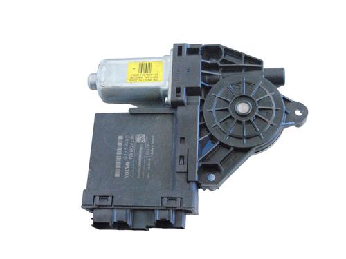 Left front window motor VOLVO XC90 II (256) D5 AWD | BP17550669E21 