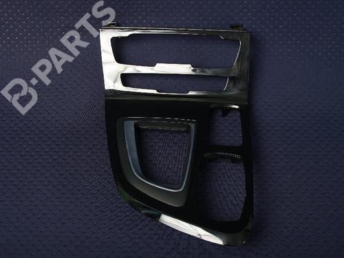 Used Automatic gearbox selector Automatic gearbox selector BMW 2 Gran Tourer (F46) 220 i (192 hp) 7495831 7495831