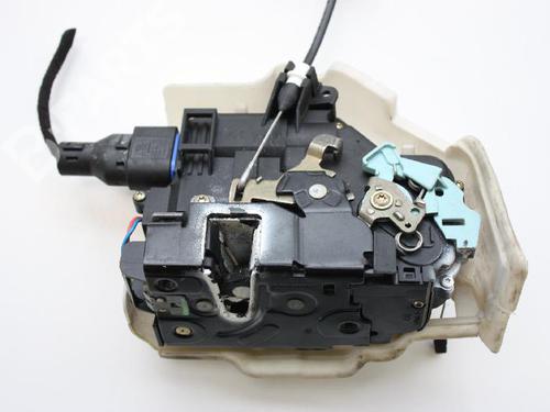 Front right lock VW GOLF V (1K1) 2.0 FSI | BP7493666C97 