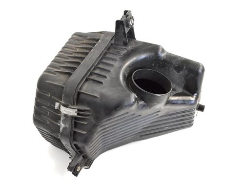 BP7556301M87 | Luftfilter kasse SUZUKI GRAND VITARA II (JT, TE, TD) 2.4 All-wheel Drive (JB424) BP7556301M87