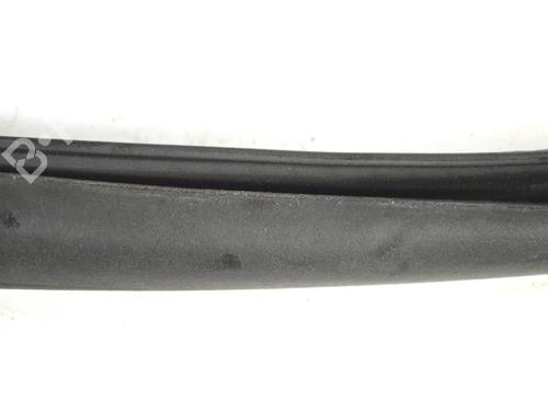 Rubber door seal PORSCHE CAYENNE (9PA) 3.2 | BP14779226C142 