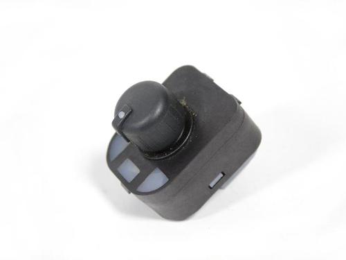 Spak kontakt AUDI A4 B7 Avant (8ED) 2.7 TDI (180 hp) 8867586