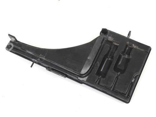 Windscreen washer tank MASERATI LEVANTE SUV (M161) 3.0 D Q4 | BP7812560C113 
