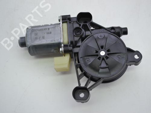 Used Right front window motor AUDI A3 (8V1, 8VK) 1.4 TFSI (122 hp) 19747265