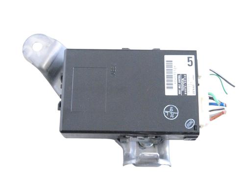 Used Electronic module LEXUS GS (_S19_) 450h (GRS191_, GWS191_) (296 hp) 17550190
