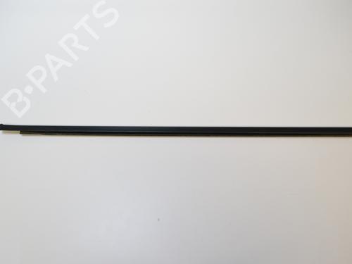 Used Door moulding trim MITSUBISHI L200 / TRITON (KA_T, KB_T) 2.5 DI-D 4WD (KB4T) (178 hp) 27305866