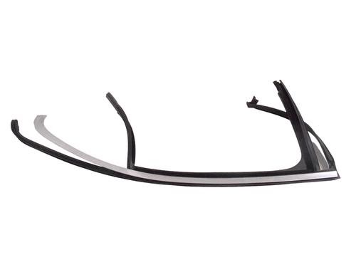 Używane Listwa drzwi MERCEDES-BENZ C-CLASS (W205) C 220 BlueTEC / d (205.002, 205.004) (170 hp) 14801646