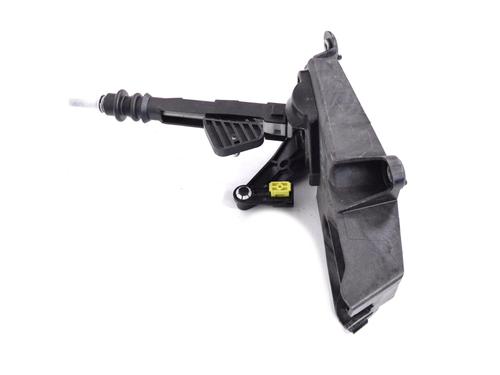 Gear lever NISSAN QASHQAI II SUV (J11, J11_) 1.2 DIG-T | BP9658440M90 