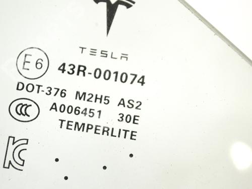 Front right quarter glass TESLA MODEL S (5YJS) 75D AWD | BP8863598C112 