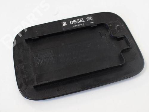 Fuel flap MERCEDES-BENZ S-CLASS (W221, V221) S 320 CDI 4-matic (221.080, 221.180) | BP7755703C131 