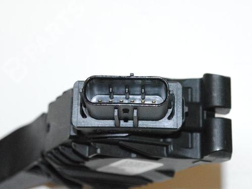 Used Pedal VW GOLF VII (5G1, BQ1, BE1, BE2) 1.4 TSI (125 hp) 7495311