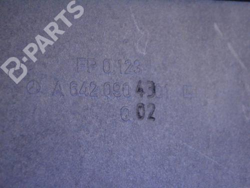 Air filter box MERCEDES-BENZ GLS (X166) 350 d 4-matic (166.824) | BP9657774M87 