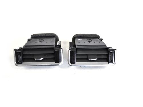 Used Air vent LAND ROVER RANGE ROVER VELAR (L560) 2.0 D180 TD4 4x4 (180 hp) 19943159