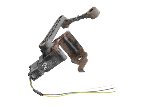 Electronic sensor LAND ROVER DISCOVERY V (L462) 3.0 Td6 4x4 | BP16543836M84 