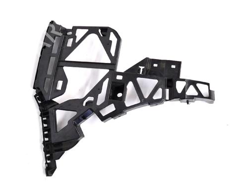 Used Rear bumper bracket VW PASSAT B8 (3G2, CB2) 1.4 TSI (150 hp) 14772947