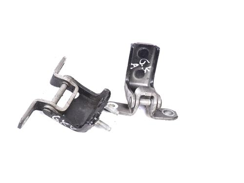 Used Hinge/Door check strap SUZUKI GRAND VITARA II (JT, TE, TD) 1.9 DDiS All-wheel Drive (JT419, TD44, JB419WD, JB419XD,... (129 hp) 14777915
