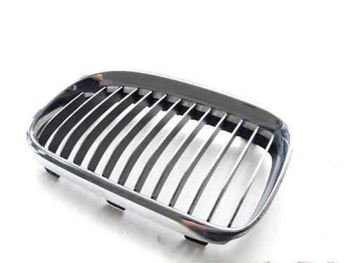 Used Grille BMW 3 Coupe (E92) 328 i xDrive (234 hp) 27821193