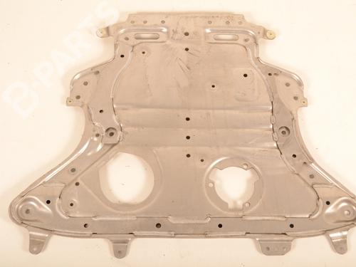 Used Engine cover Engine cover BMW 5 (G30, F90) 530 i xDrive (252 hp) 11113966 11113966