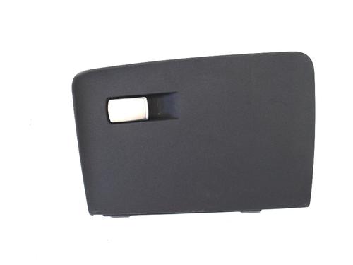 Used Glove box BMW X1 (F48) sDrive 18 d (136 hp) 7812681