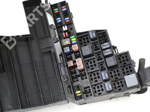 Fuse box JAGUAR S-TYPE II (X200) 2.7 D | BP7484473E1 