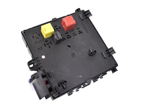 Zekeringkast SAAB 9-3 Convertible (YS3F) 1,8t BioPower (150 hp) 27821785