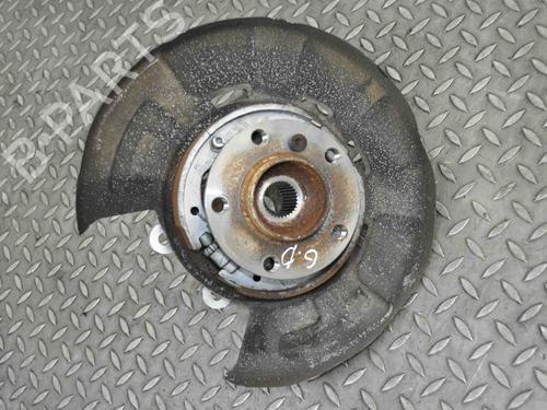 Used Right rear steering knuckle BMW X6 (F16, F86) xDrive 50 i (449 hp) 14809472