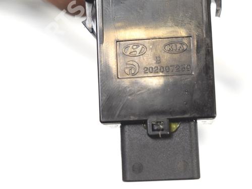 Switch HYUNDAI SANTA FÉ II (CM) 2.2 CRDi 4x4 | BP7748027I30 
