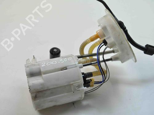Used Fuel pump BMW 3 (F30, F80) 330 d (258 hp) 8868697