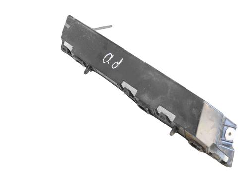Front bumper bracket LAND ROVER DISCOVERY V (L462) 3.0 Td6 4x4 | BP16644871C158 