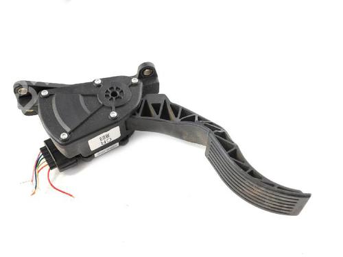Pedal HYUNDAI SANTA FÉ II (CM) 2.2 CRDi 4x4 | BP7490612I4 