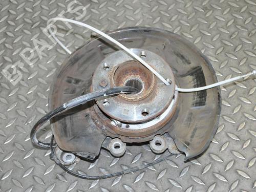 Used Right rear steering knuckle BMW 3 (F30, F80) 316 d (116 hp) 14812660