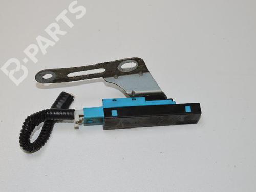 Used Electronic module LEXUS IS II (_E2_) 250 (GSE20) (208 hp) 7753493