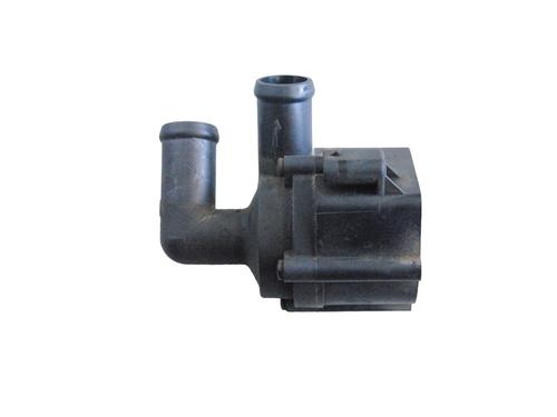Used Auxiliary water pump VOLVO XC90 II (256) D5 AWD (224 hp) 17641636