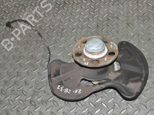 Used Left front steering knuckle MERCEDES-BENZ SLC (R172) 250 d (172.404) (204 hp) 14772396