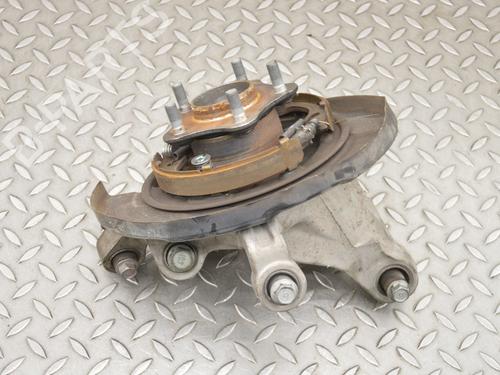 Used Left rear steering knuckle INFINITI Q50 3.0 t (305 hp) 27823742