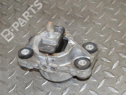 Engine mount LAND ROVER RANGE ROVER SPORT II (L494) 3.0 SDV6 4x4 | BP8864017M89 