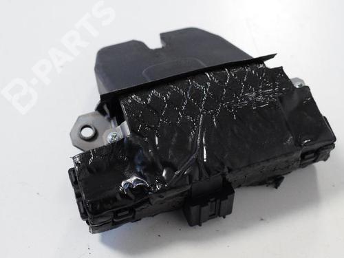 Bagklap lås LAND ROVER FREELANDER 2 (L359) 2.2 TD4 4x4 (150 hp) 8868346