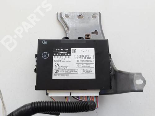 Used Electronic module LEXUS GS (_S19_) 300 (GRS190_, GRS190R) (249 hp) 7752671