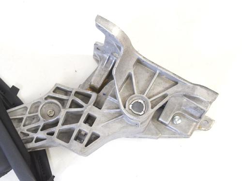 Hand brake VOLVO V40 Hatchback (525) D2 | BP16274107I18 