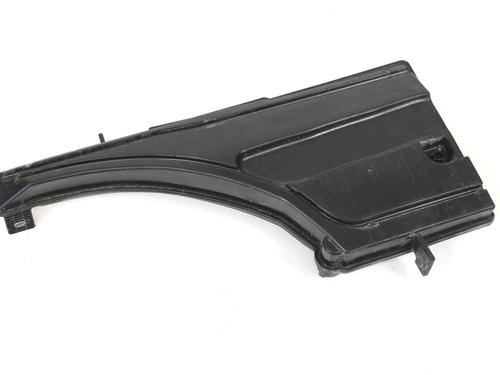 Used Windscreen washer tank MASERATI LEVANTE SUV (M161) 3.0 D Q4 (275 hp) 7812560