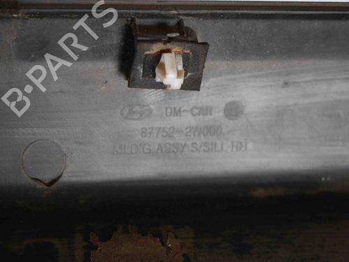 Right sideskirt HYUNDAI SANTA FÉ III (DM, DMA) 2.2 CRDi 4WD | BP29230885C114 