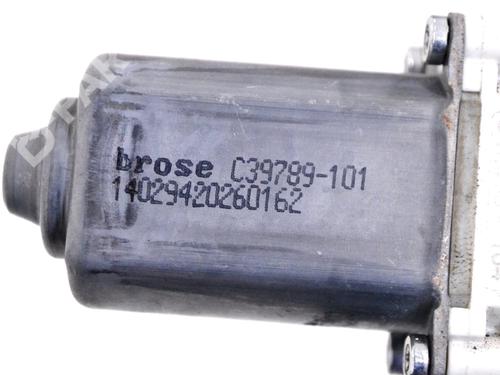 Right front window motor LAND ROVER RANGE ROVER VELAR (L560) 2.0 D240 SD4 4x4 | BP9657077E20 