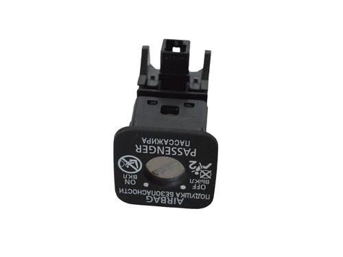 Used Switch MITSUBISHI OUTLANDER III (GG_W, GF_W, ZJ, ZL, ZK) 2.2 Di-D 4WD (GF6W) (150 hp) 18886185