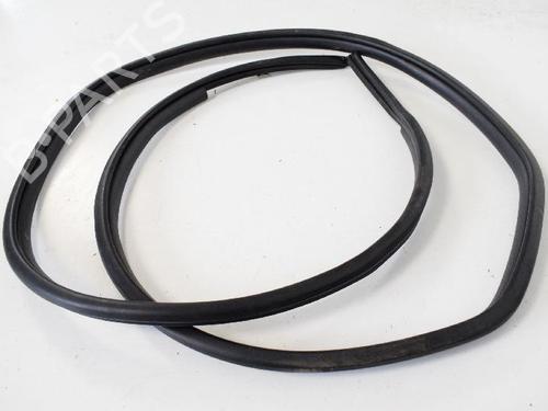 Used Rubber door seal TOYOTA PRIUS (_W5_) 1.8 Hybrid (ZVW50_, ZVW51_) (98 hp) 28154389