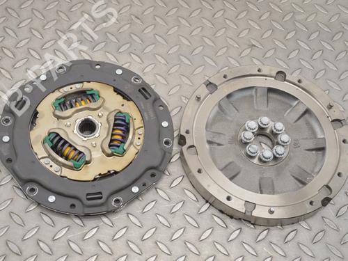 Used Flywheel TOYOTA C-HR (_X1_) 1.8 Hybrid (ZYX10_, ZYX11_) (98 hp) 14801261