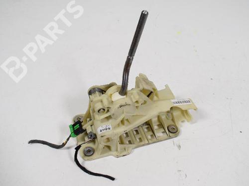 Used Gear lever LAND ROVER FREELANDER 2 (L359) 2.2 TD4 4x4 (150 hp) 7490872
