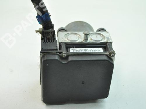 Used ABS pump SUBARU FORESTER (SH_) 2.0 D AWD (SHH, SHD, SHN) (147 hp) 7754584