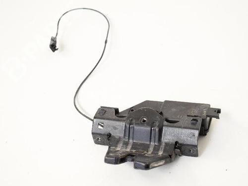 Tailgate lock BMW 1 (E87) 120 d (177 hp) 8858415