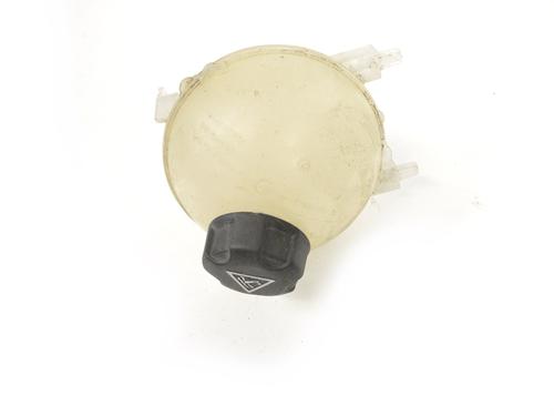 Used Expansion tank PEUGEOT 3008 I MPV (0U_) 1.6 HDi (114 hp) 8627961