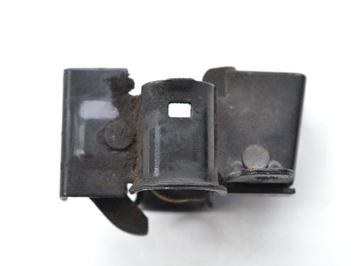 Used Hood lock MERCEDES-BENZ E-CLASS (W211) E 220 CDI (163 hp) 11830605
